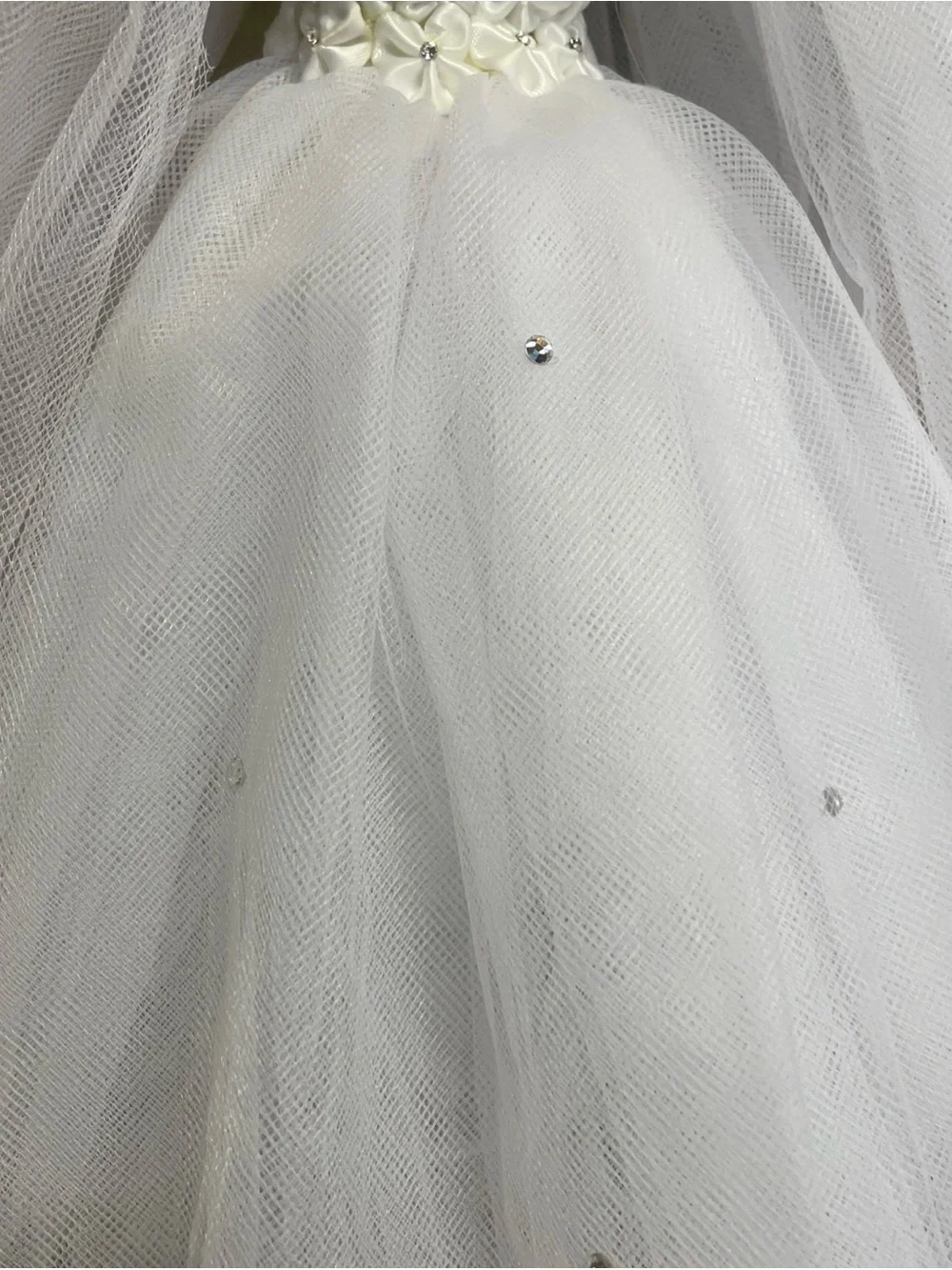 His & Hers White Wedding Gown & Veil on Wire Centerpiece Display Figure